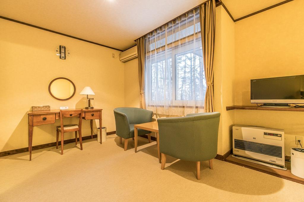 Petit Hotel Enchante Hakuba Exterior foto